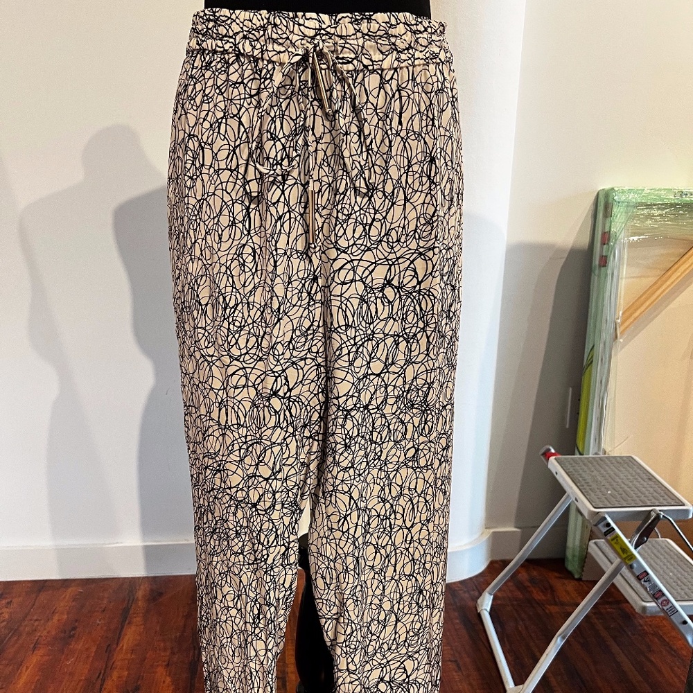Diane Von Furstenberg Silk Printed Pants